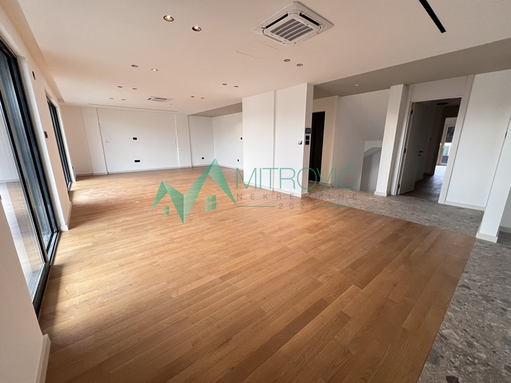 Stan Prodaja Novi Sad Stan Prodaja Novi Sad 210 m2