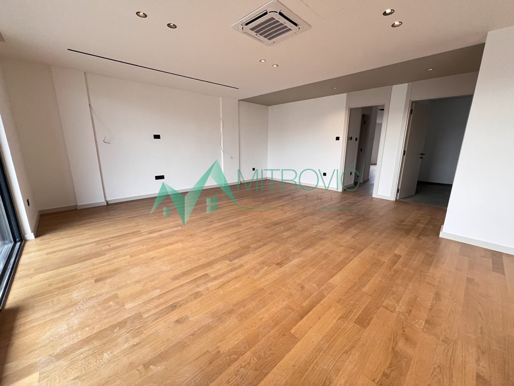 Stan Prodaja Novi Sad Stan Prodaja Novi Sad 210 m2