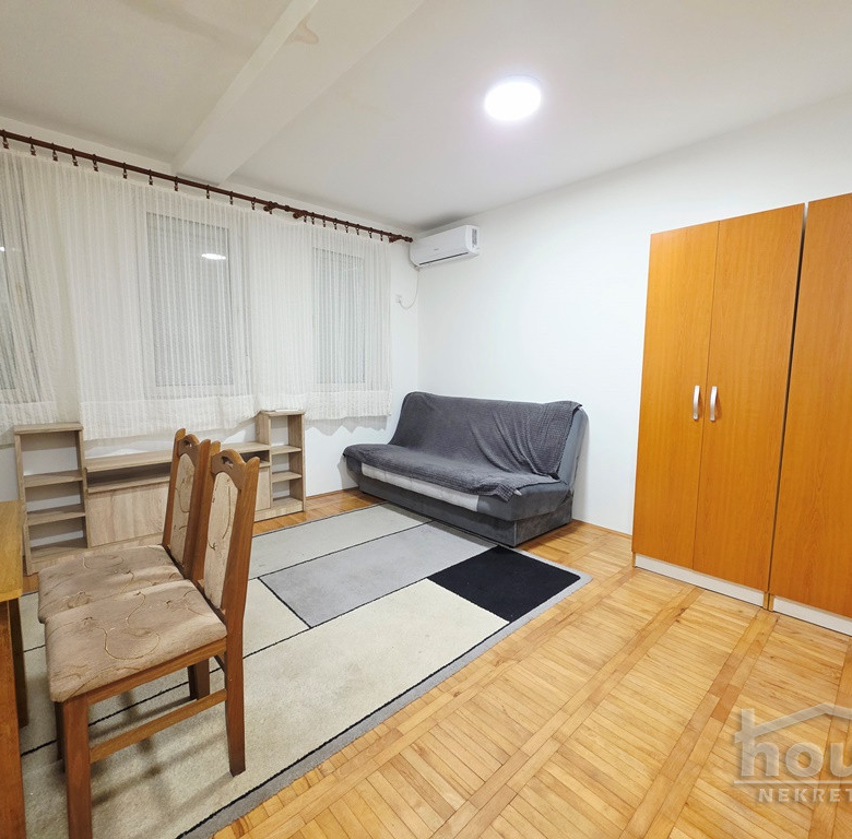 Stan Prodaja Novi Sad  25 m2
