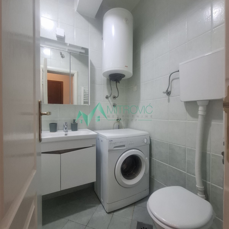 Stan Prodaja Novi Sad  29 m2