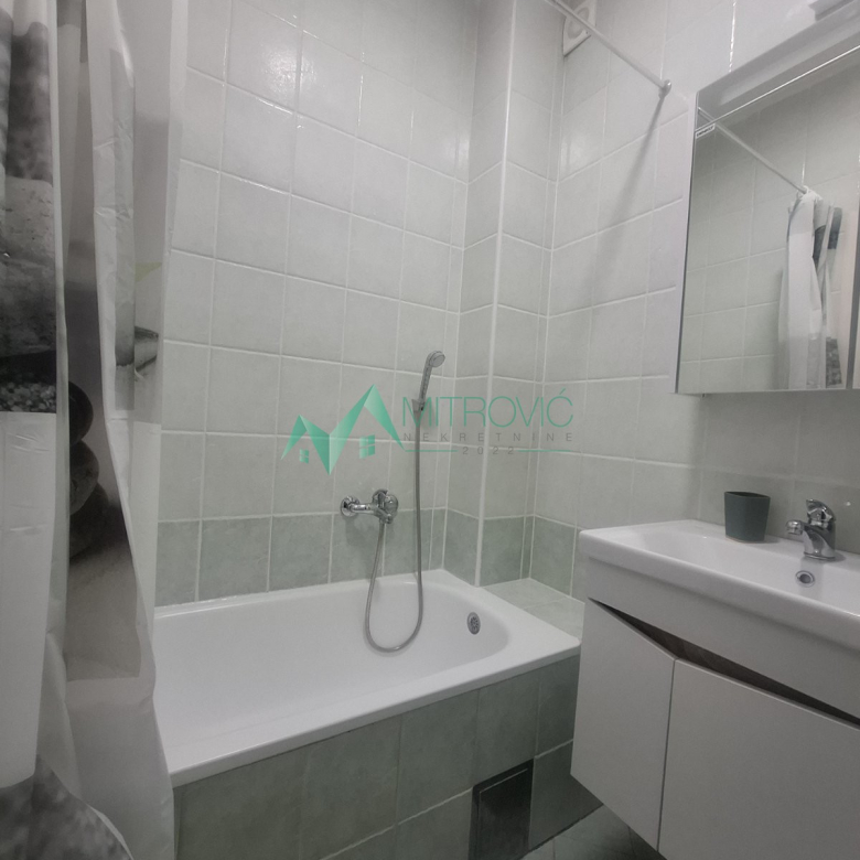 Stan Prodaja Novi Sad  29 m2