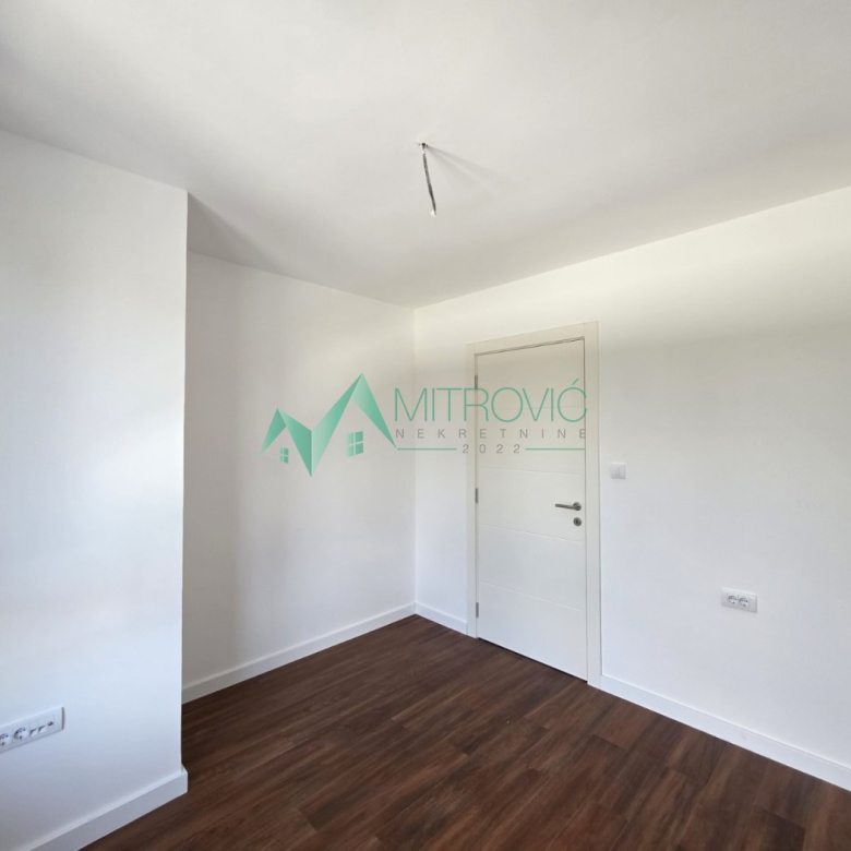 Stan Prodaja Novi Sad  136 m2