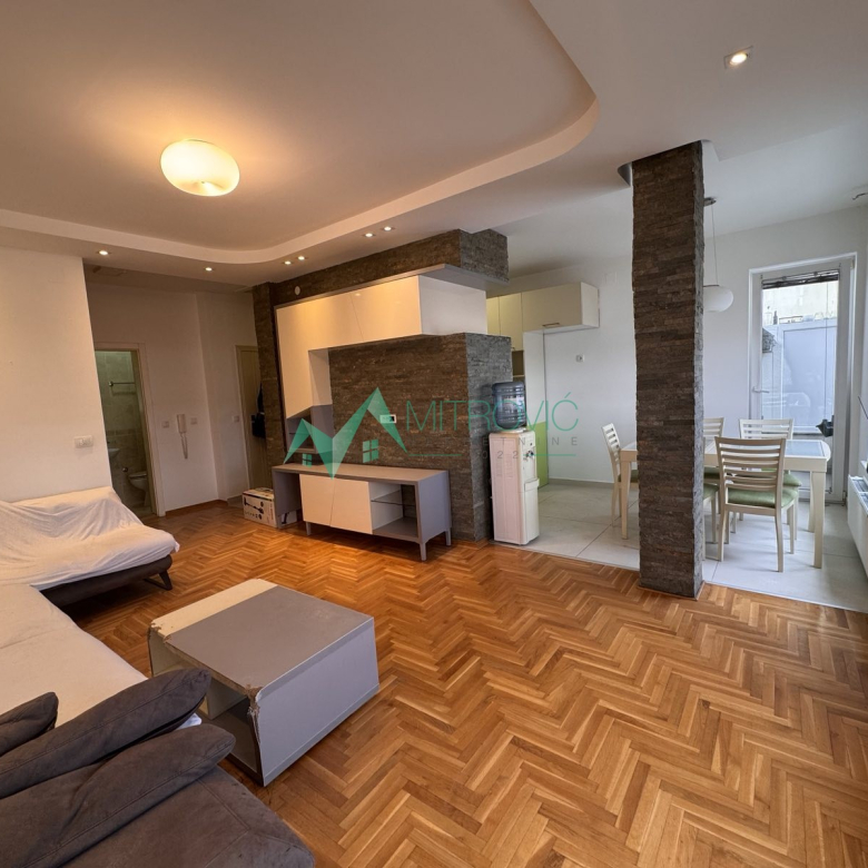 Stan Prodaja Novi Sad  119 m2