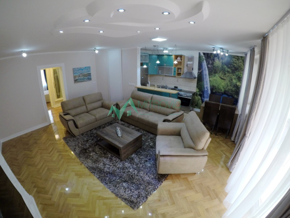 Stan Prodaja Novi Sad  124 m2