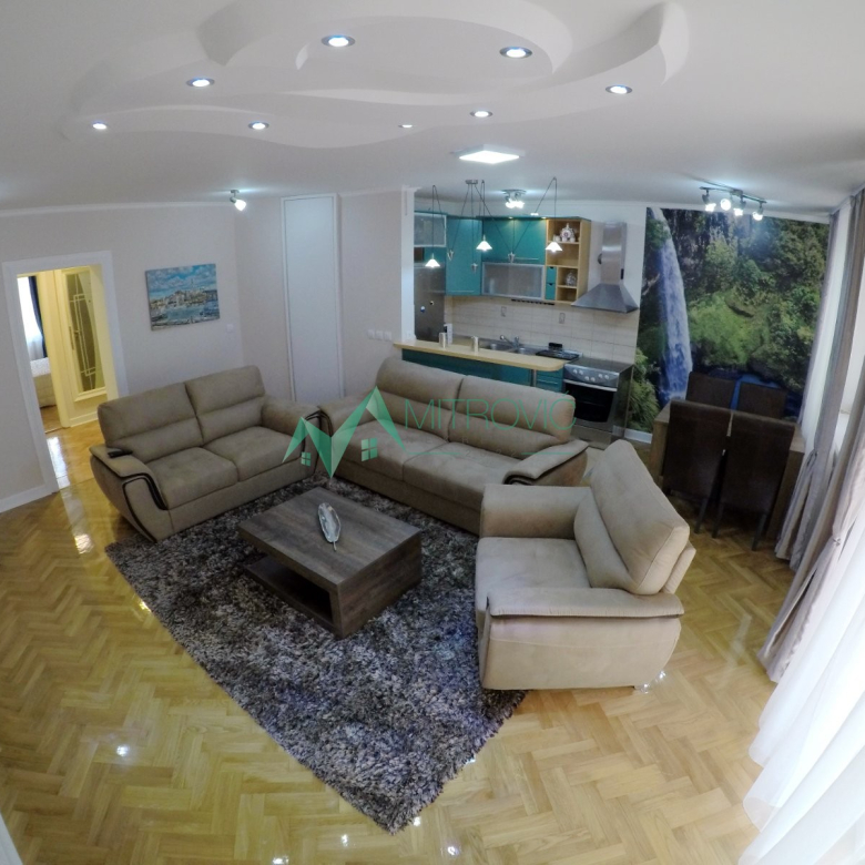 Stan Prodaja Novi Sad  124 m2