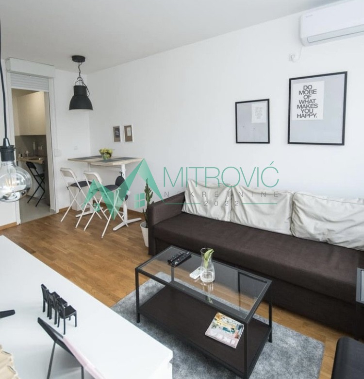 Stan Prodaja Novi Sad  33 m2