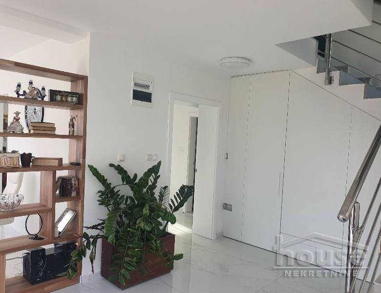 Kuća Prodaja Novi Sad  314 m2