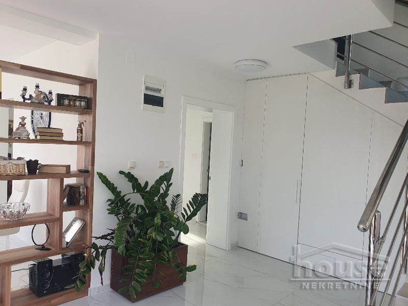 Kuća Prodaja Novi Sad  314 m2