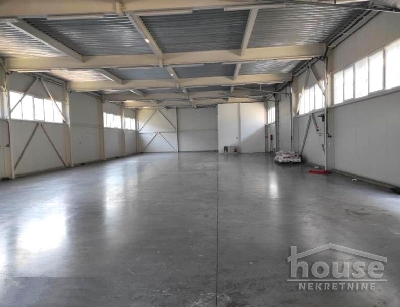 Lokal Prodaja Novi Sad  1800 m2