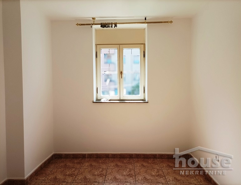 Kuća Izdavanje Novi Sad  300 m2