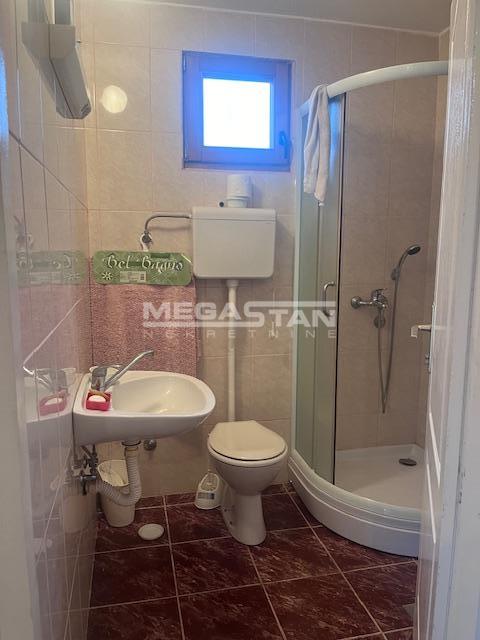 108092258-10-20241129163110 Kuća na prodaju, Ugrinovci, Beograd, 114m², 150.000 €