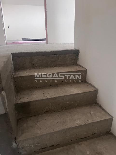 108092258-5-20241129163110 Kuća na prodaju, Ugrinovci, Beograd, 114m², 150.000 €