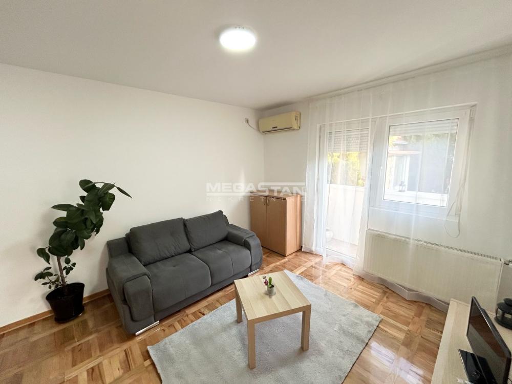Stan Izdavanje Beograd Ledine 34 m2