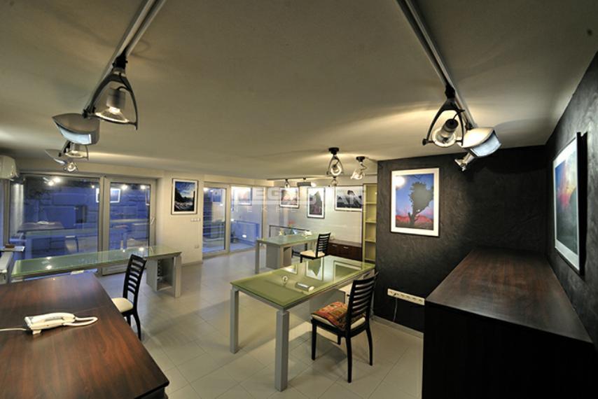 Lokal Izdavanje Beograd Lokal Izdavanje Beograd Južni Bulevar 48 m2