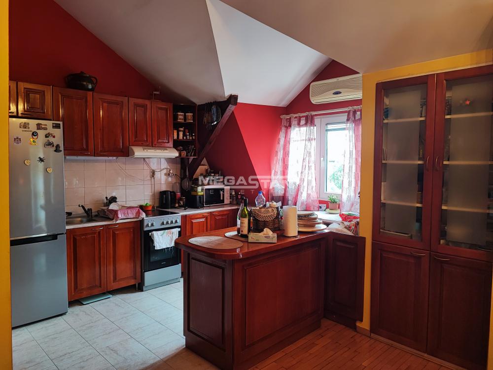 108094676-11-20250530132709 Dvosoban stan na prodaju, Karaburma, Beograd, 74m², 149.000 €