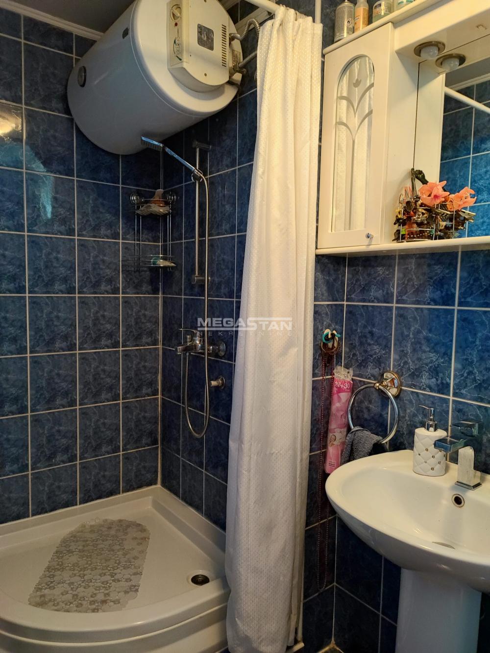 108094676-3-20250530132707 Dvosoban stan na prodaju, Karaburma, Beograd, 74m², 149.000 €