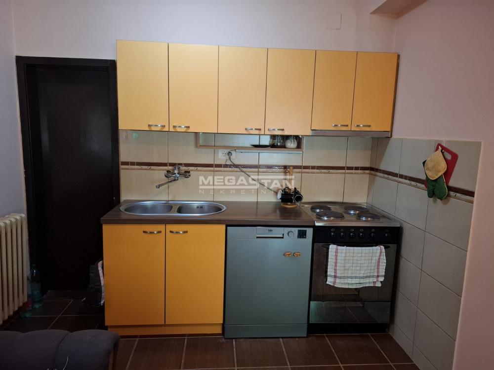 108095423-1-20250725152800 Kuća na prodaju, Surčin, Beograd, 185m², 351.000 €