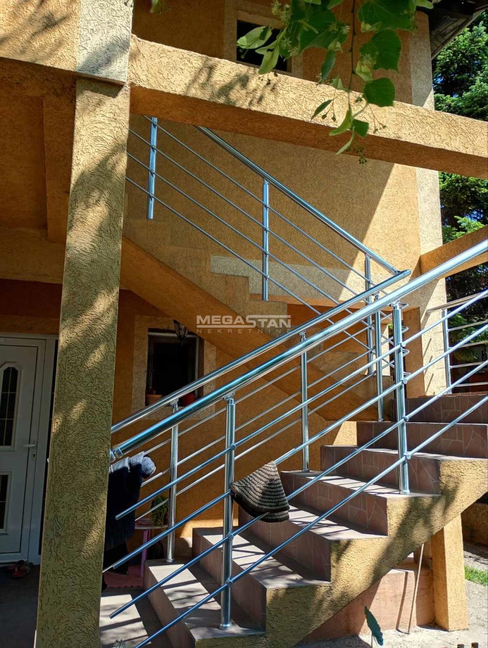 108095423-16-20250725152803 Kuća na prodaju, Surčin, Beograd, 185m², 351.000 €