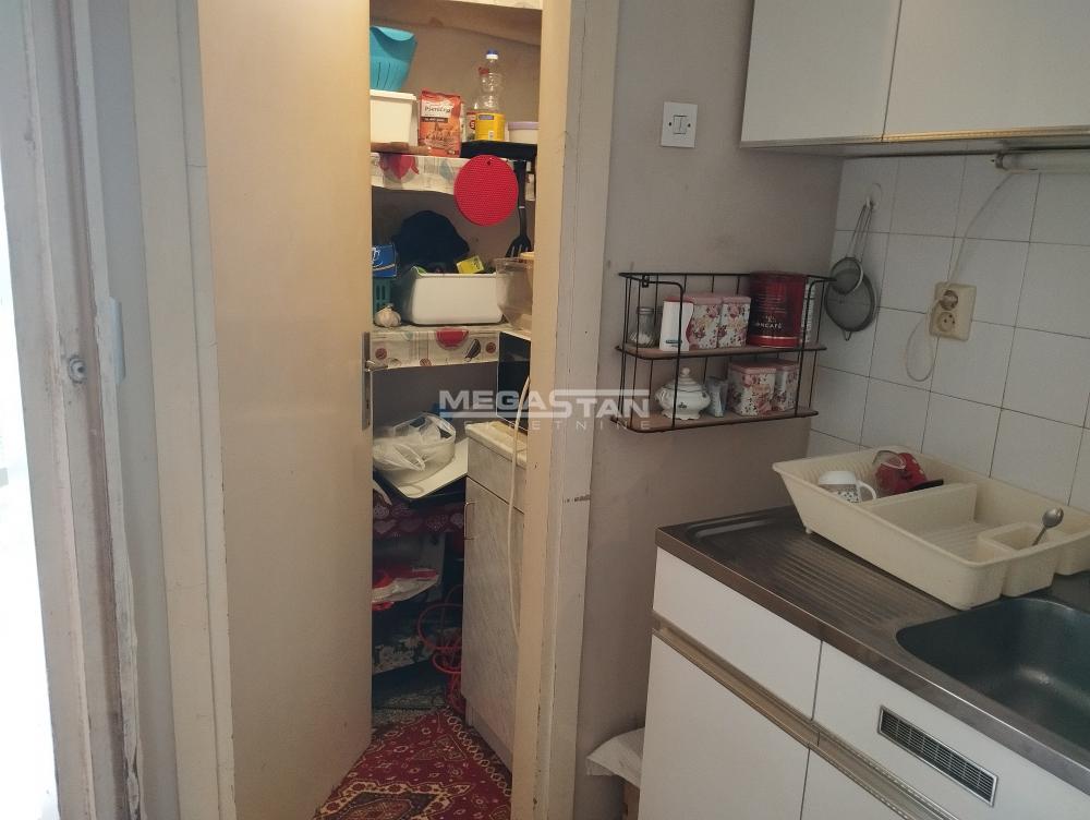 108099195-12-20260505184809 Trosoban stan na prodaju, Padinska Skela, Beograd, 70m², 69.000 €