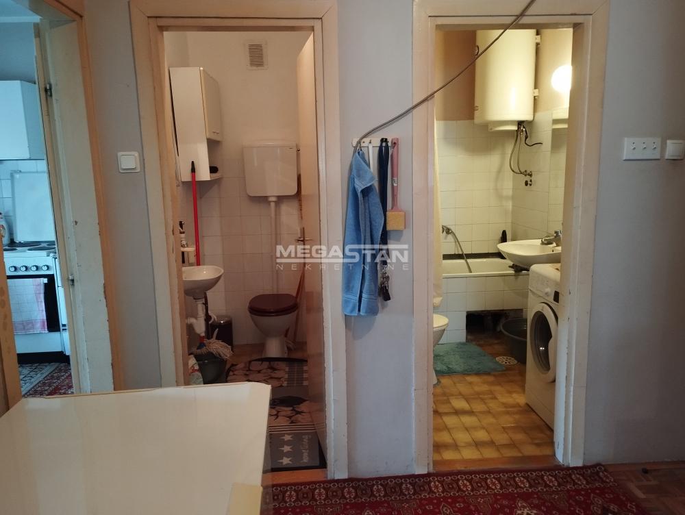 108099195-5-20260505184806 Trosoban stan na prodaju, Padinska Skela, Beograd, 70m², 69.000 €