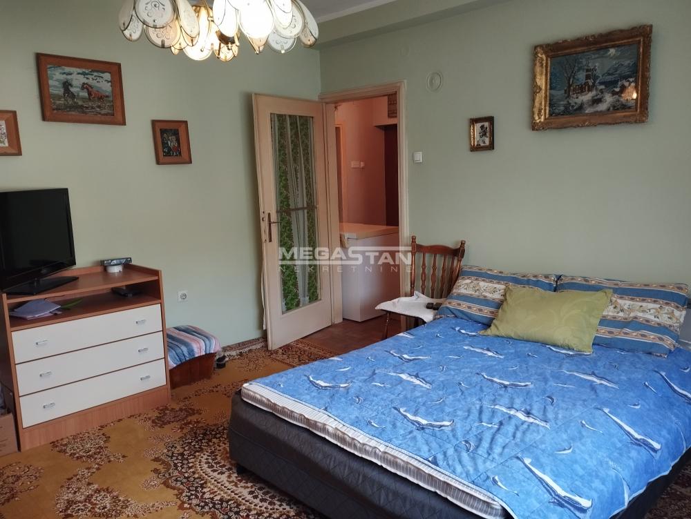 108099195-8-20260505184807 Trosoban stan na prodaju, Padinska Skela, Beograd, 70m², 69.000 €