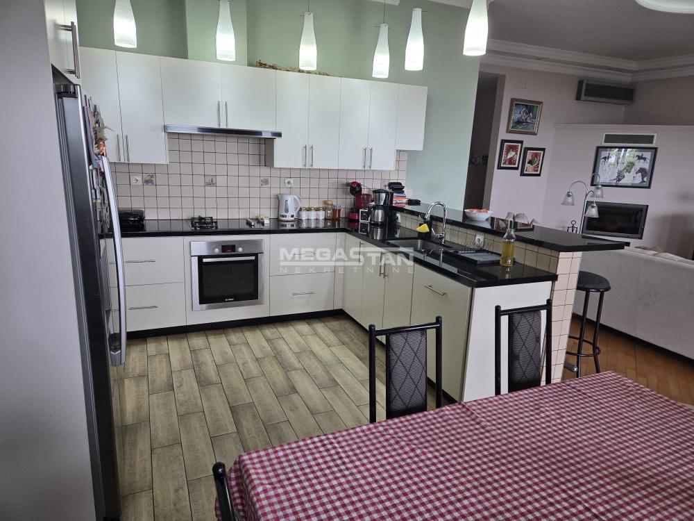 Kuća Prodaja Beograd Višnjička Banja 414 m2