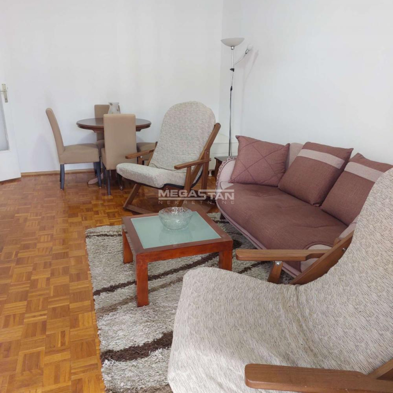 Stan Izdavanje Beograd Blok 72 47 m2
