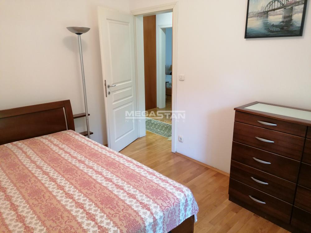 Kuća Izdavanje Beograd Kuća Izdavanje Beograd Senjak 140 m2