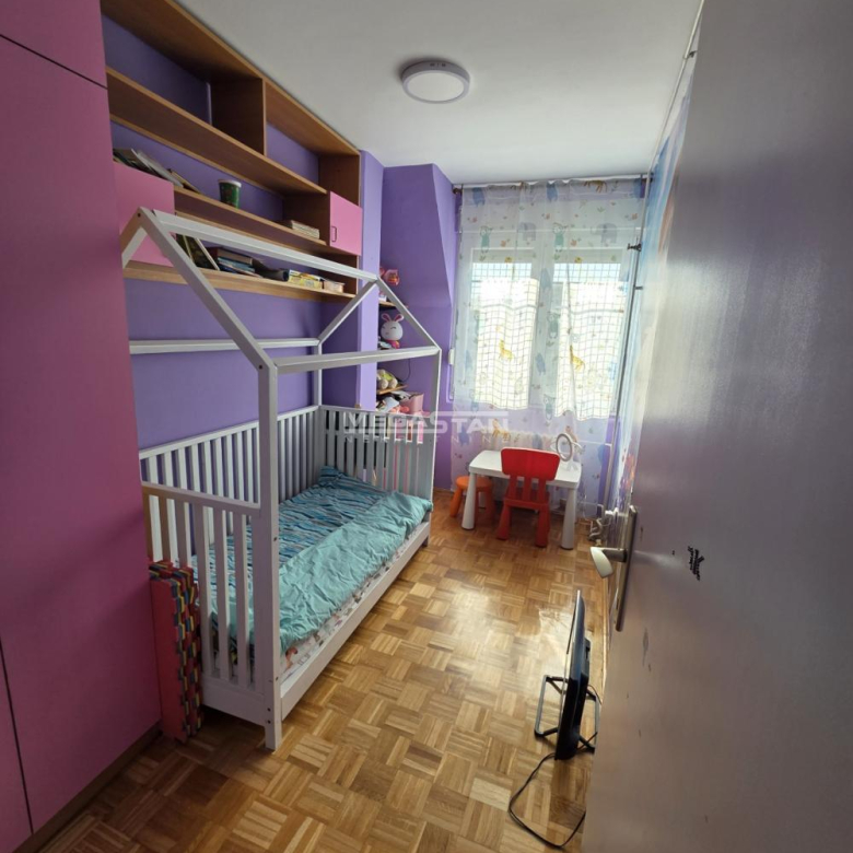 Stan Prodaja Beograd Blok 72 65 m2