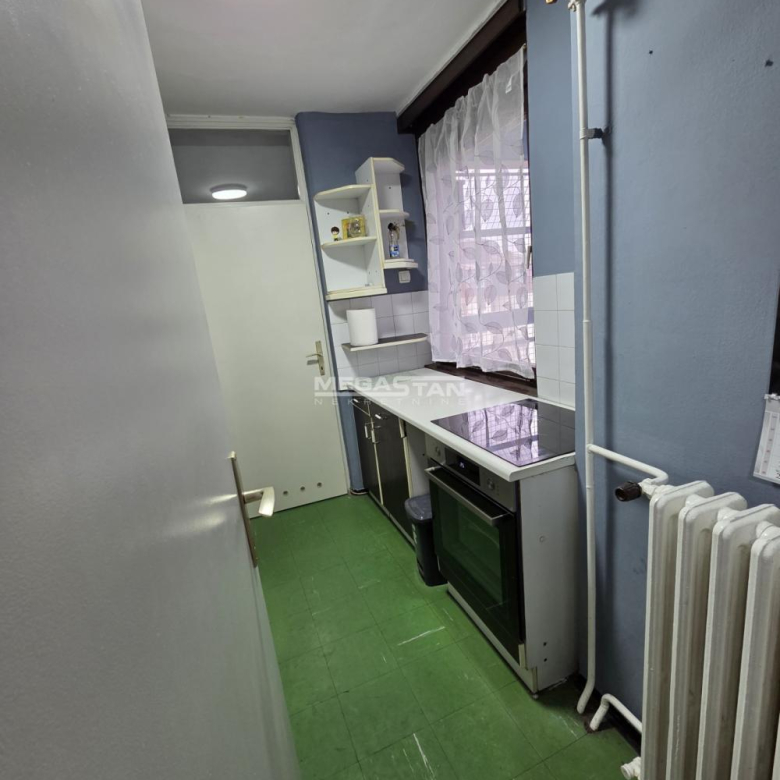 Stan Prodaja Beograd Blok 72 65 m2