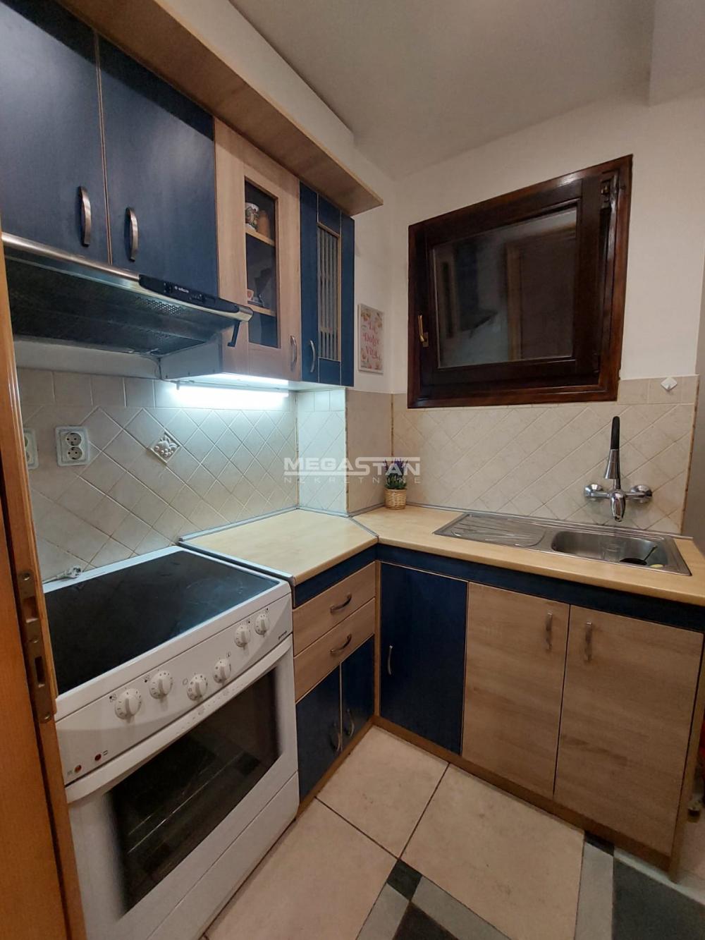 Stan Prodaja Beograd Centar (Vračar) 96 m2
