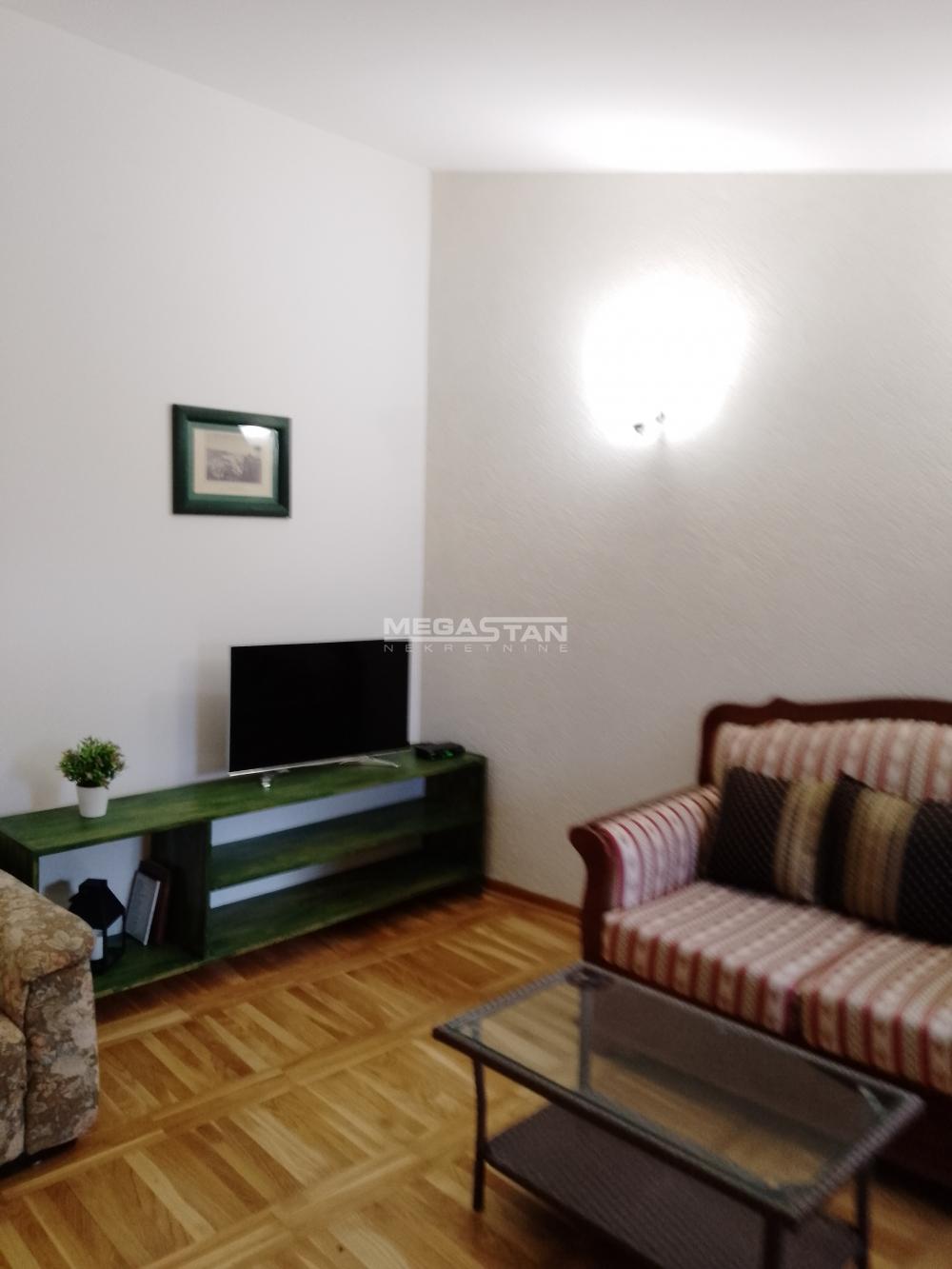 Stan Prodaja Beograd Centar (Vračar) 96 m2