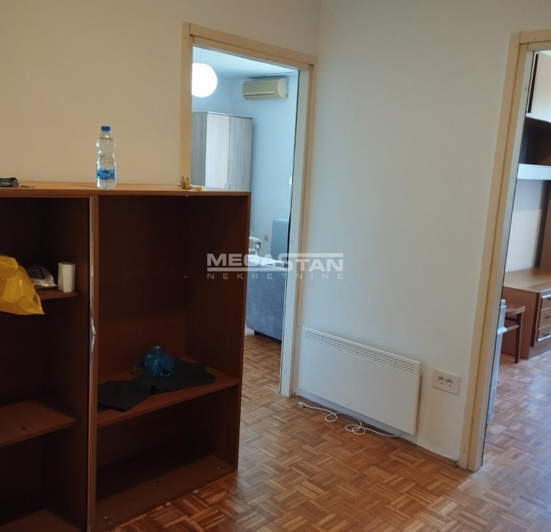 Stan Prodaja Beograd Padinska Skela 56 m2