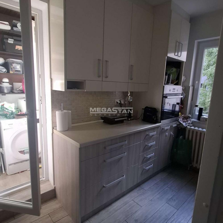 Stan Prodaja Beograd Bežanijska Kosa 2 71 m2