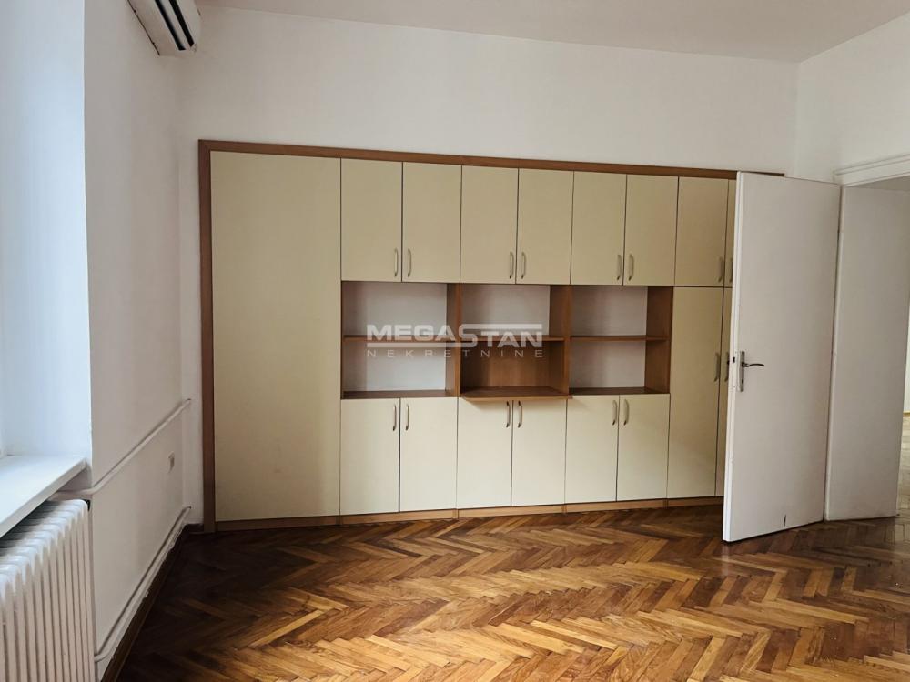Stan Izdavanje Beograd Stan Izdavanje Beograd Autokomanda 105 m2