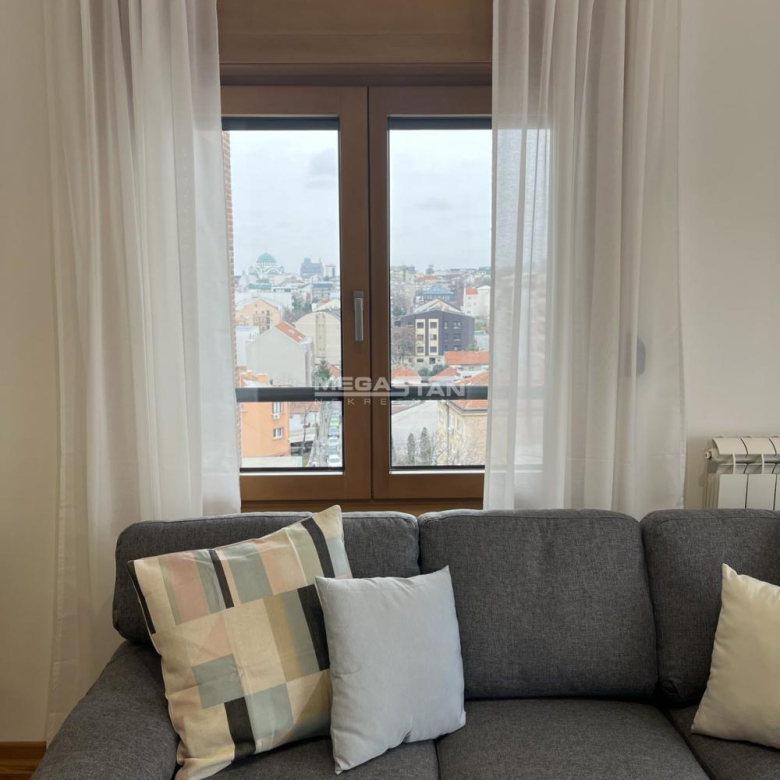 Stan Izdavanje Beograd Južni Bulevar 43 m2