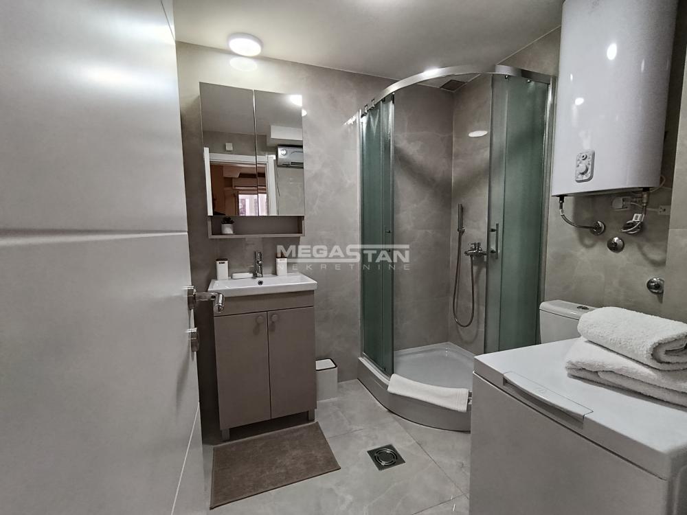 Stan Izdavanje Beograd Stan Izdavanje Beograd Hram Svetog Save 54 m2