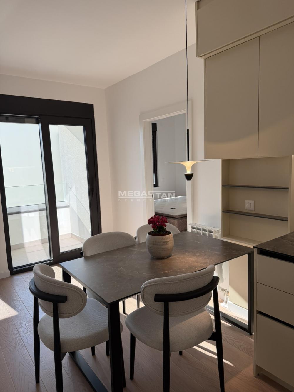 Stan Izdavanje Beograd Retenzija 40 m2