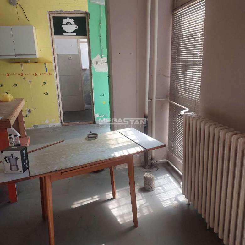 Lokal Izdavanje Beograd Blok 63 38 m2