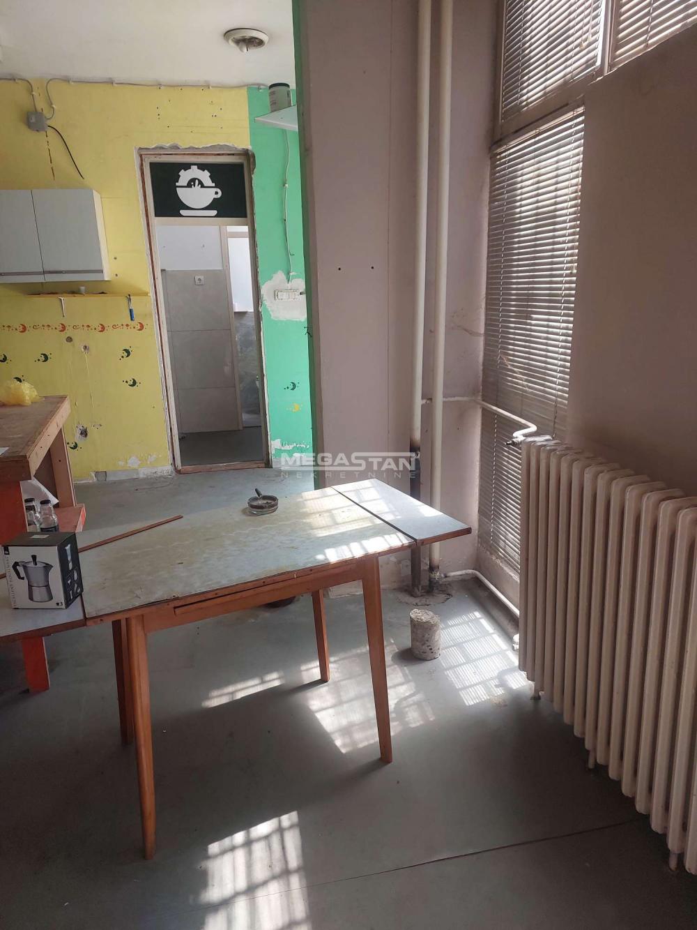 Lokal Izdavanje Beograd Blok 63 38 m2