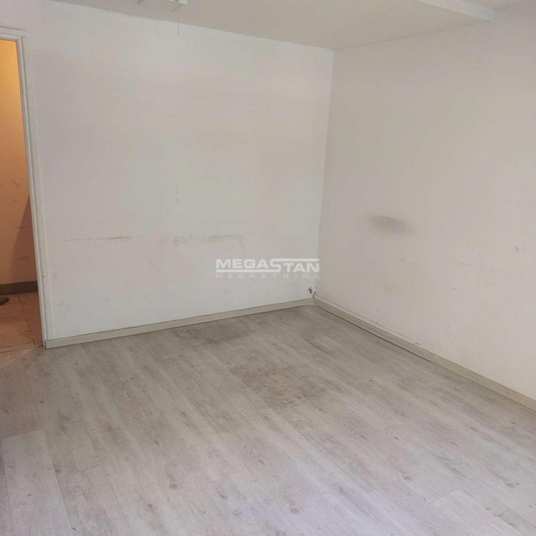 Lokal Izdavanje Beograd Blok 63 17 m2