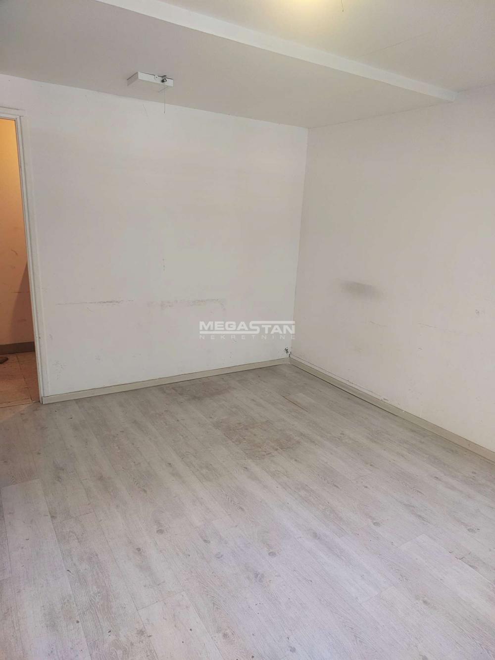 Lokal Izdavanje Beograd Blok 63 17 m2