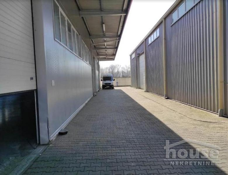 Lokal Prodaja Novi Sad  1800 m2