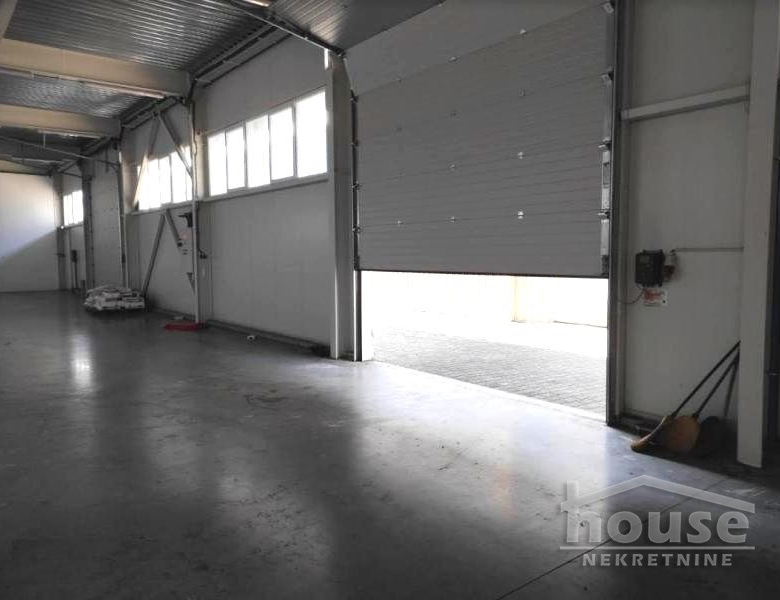 Lokal Prodaja Novi Sad  1800 m2