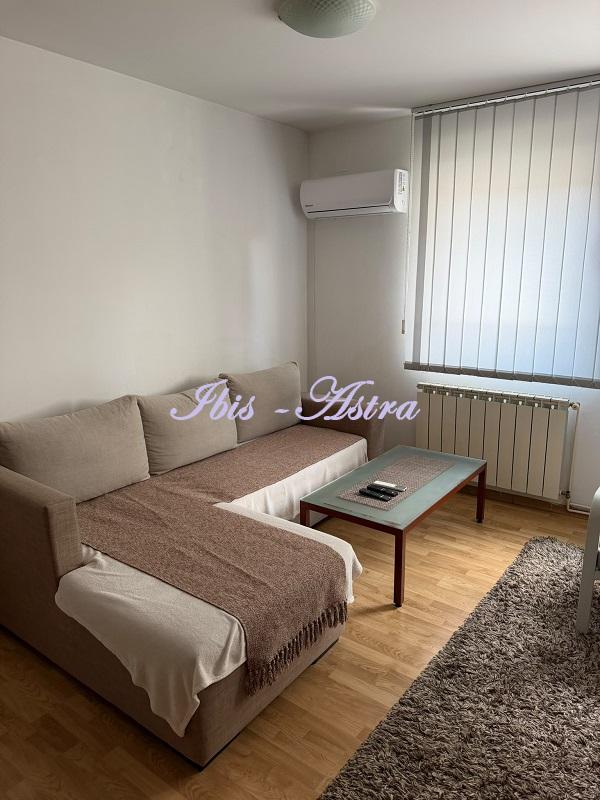 Stan Izdavanje Beograd Karaburma 55 m2