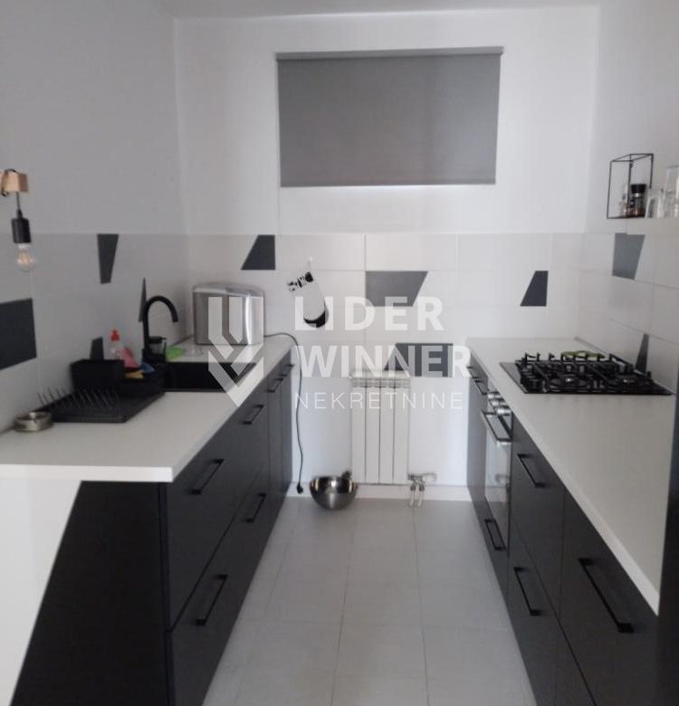Stan Izdavanje Beograd Đeram Pijaca 130 m2