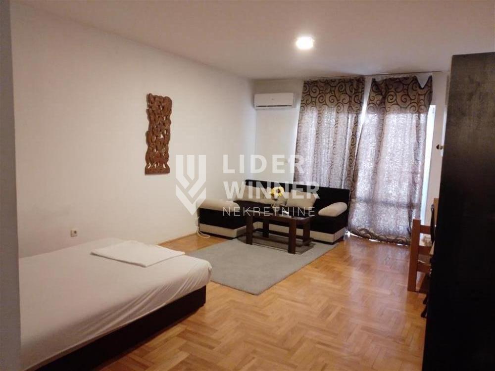 Stan Izdavanje Beograd Stan Izdavanje Beograd Đeram Pijaca 45 m2