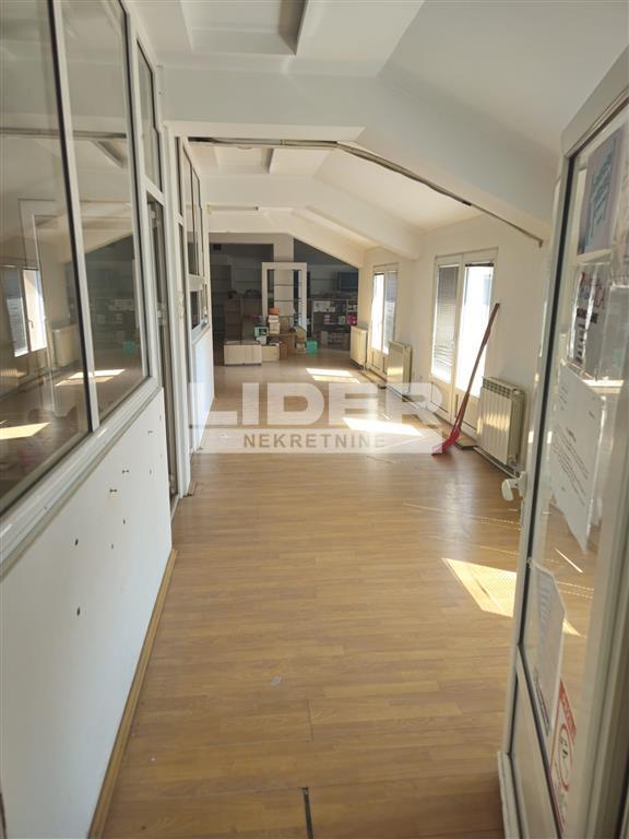 Lokal za izdavanje, Dušanovac, Beograd, 1000m², 6.000 €/mes