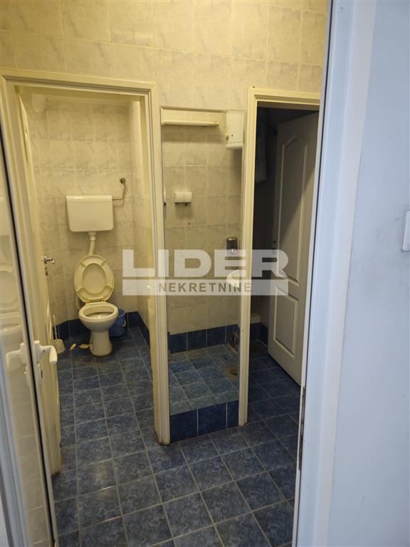 Lokal za izdavanje, Dušanovac, Beograd, 1000m², 6.000 €/mes