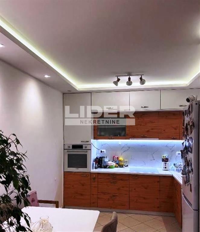 148119979-1-20250730082851 Dvoiposoban stan na prodaju, Zvezdarska Šuma, Beograd, 63m², 189.000 €